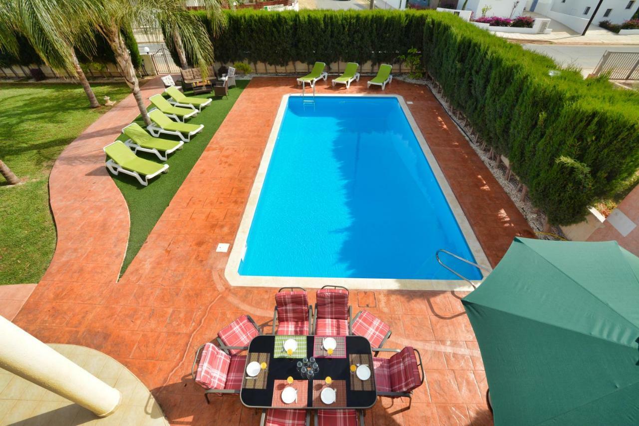 Villa Eva ไอยานาปา ภายนอก รูปภาพ